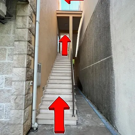 Jelena 6 Апартаменты *