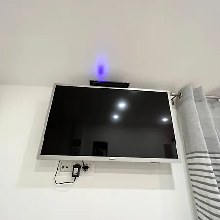 Jelena 6 * Zvekovica