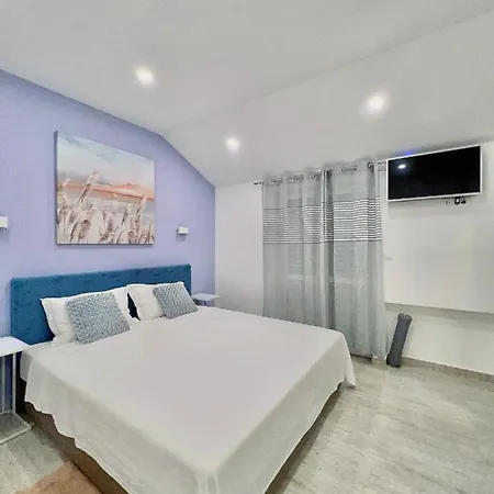 Jelena 6 Apartment Zvekovica
