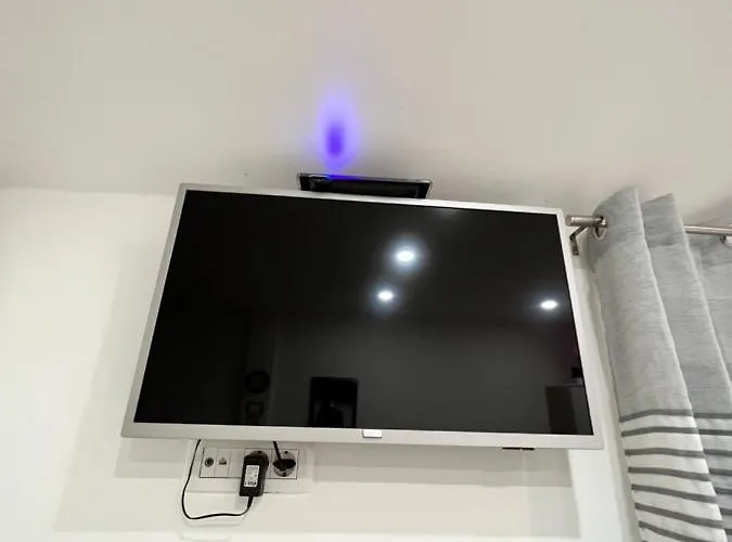 Jelena 6 * Zvekovica